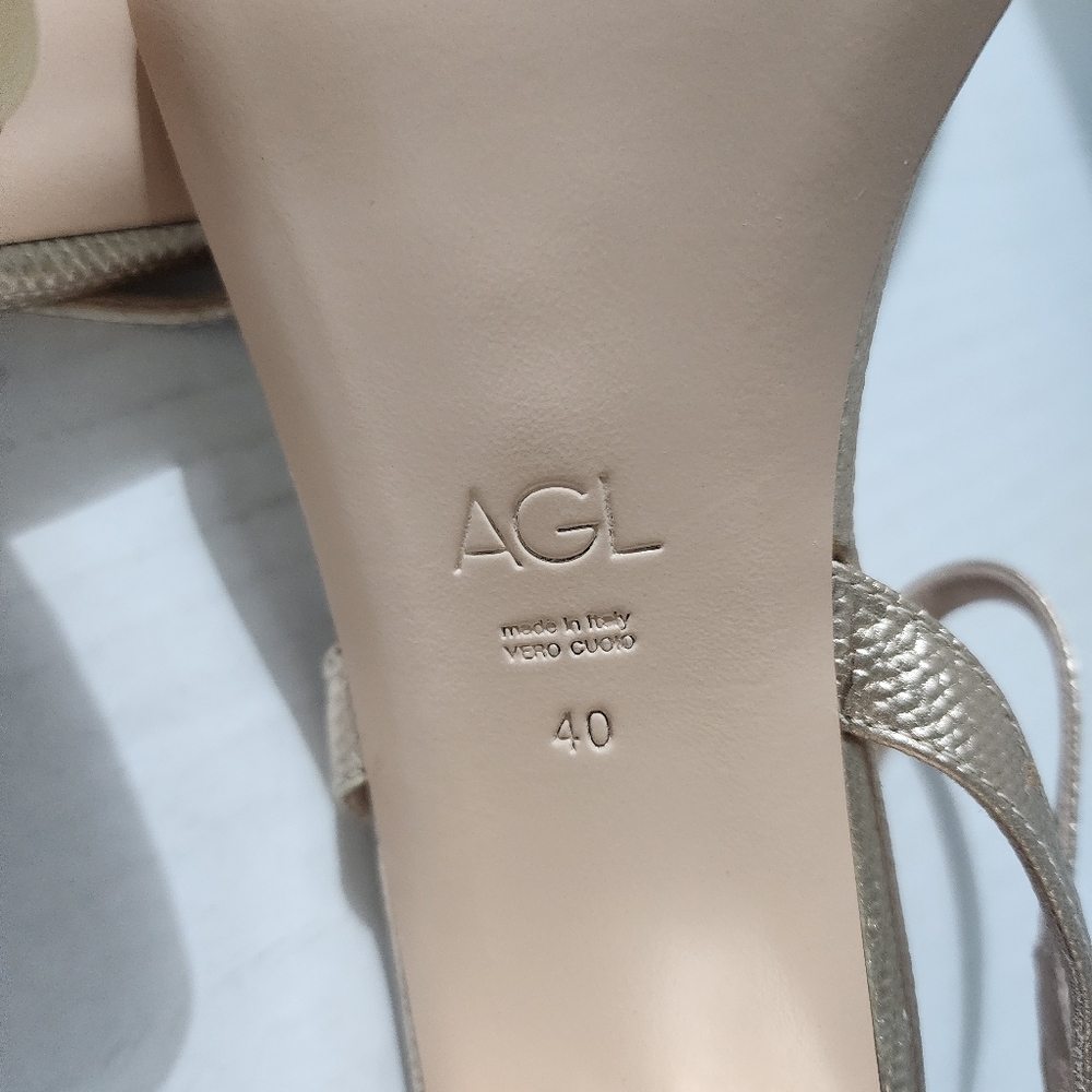 AGL Gold Metallic Block Heel Sandals Ankle Strap Designer Italy Size 10 - Picture 9 of 12